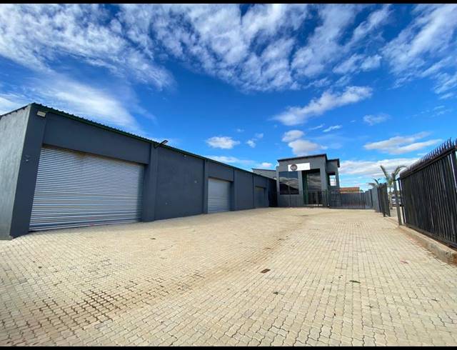 OFFICE PROPERTY TO RENT IN MANKWENG